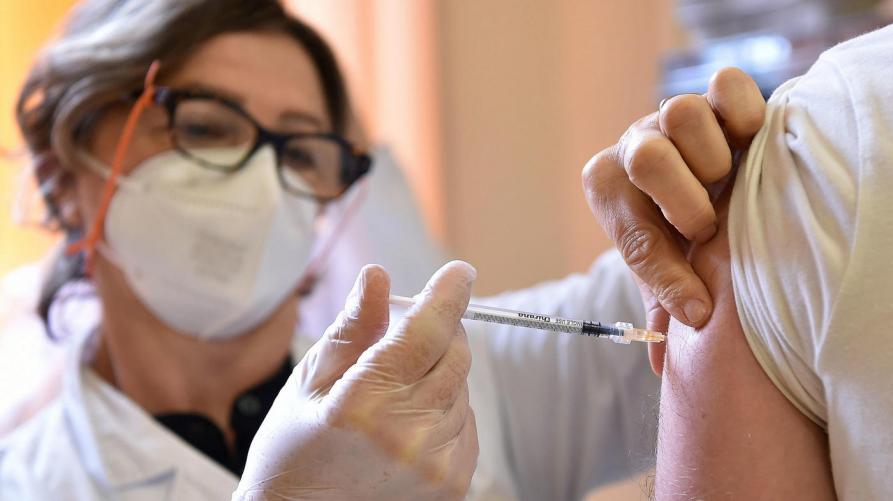 Vaccini: sabato e domenica open vax day in Calabria
