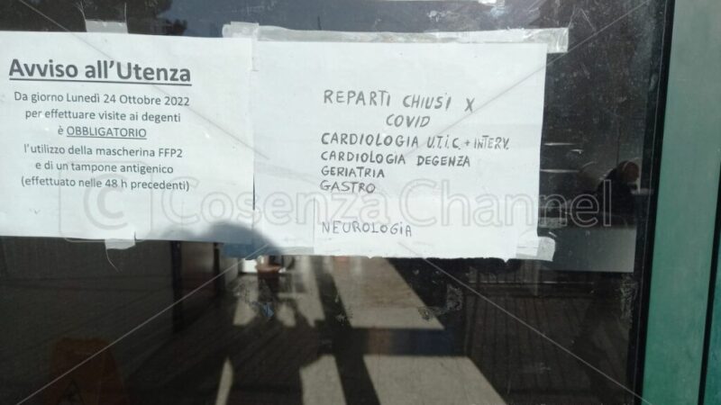 Ospedale “Annunziata” di Cosenza, chiusi alcuni reparti per focolai Covid